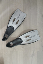 Osprey Swim Fins Flippers Diving childrens Size Small 36/37 Eur