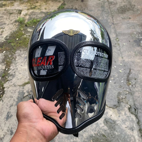 Special custom helmet - special!,