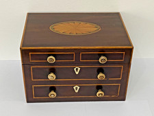 UNUSUAL ANTIQUE GEORGIAN INLAID TEA CADDY IN THE FORM OF A CHEST OF DRAWERS