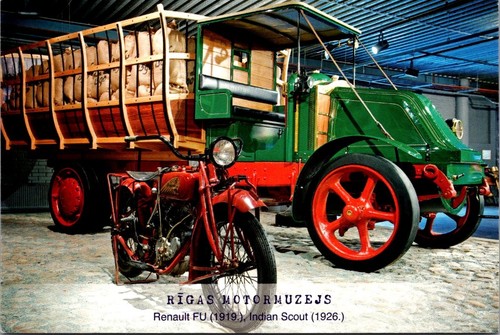 1919 renault and 1926 - renault,