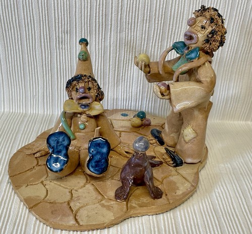 Clowns ceramic figurine - ,