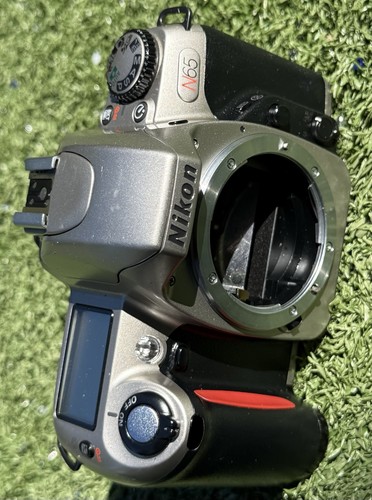 Nikon n65 f65 35mm film - nikon,