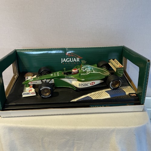 Hotwheels jaguar eddie - jaguar,