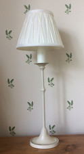 VINTAGE LAURA ASHLEY 2005