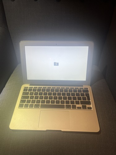 Apple macbook air - model, a1370