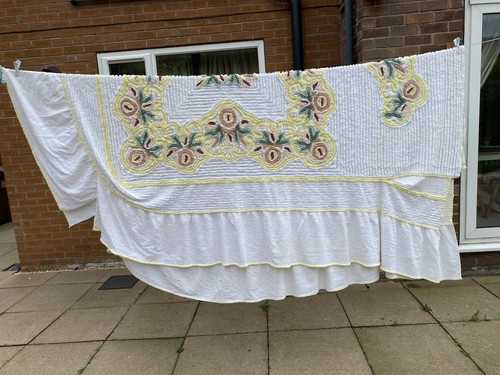 Vintage candlewick bedspread - candlewick,