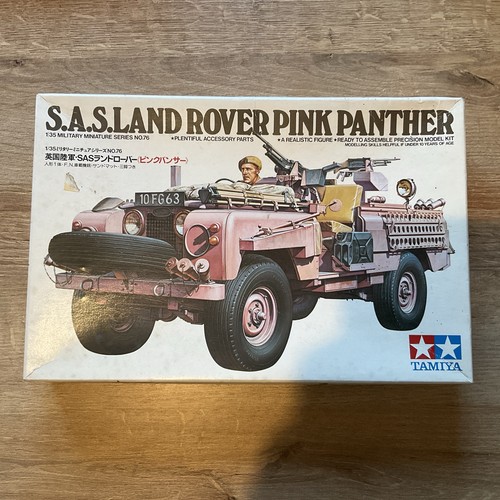 Land rover pink - rover,