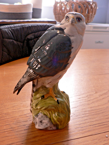 Stunning royal doulton whyte - royal,