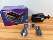 Vintage SONY CCD-TR330E PAL HandyCam Hi8 Video8 Camcorder Vidoe 8 Camera Black