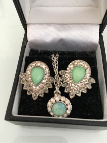 Jewellery bundle job - jewellery,