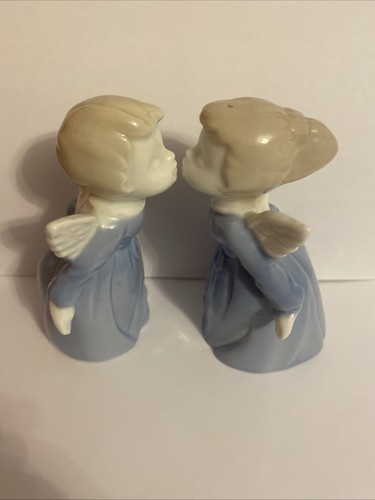 Bristolian porcelain kissing - bristolian,