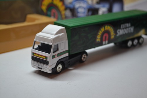 Lledo volvo lorry john - -,