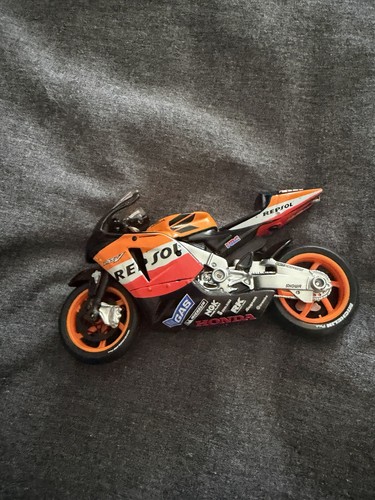 Maisto valentino rossi 69 - maisto,