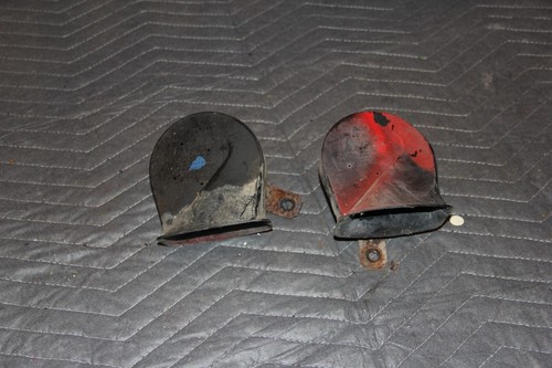 Porsche 944 horn horns pair - horns,
