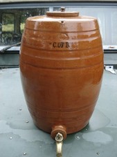 MASSIVE ANTIQUE DOULTON LAMBETH STONEWARE SPIRIT BARREL, LIGHT BROWN GLAZE CofB