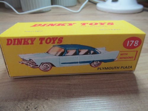 Repro dinky 178 - repro, plymouth