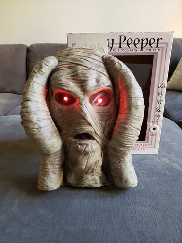 Scary peeper mummy halloween - peeper,