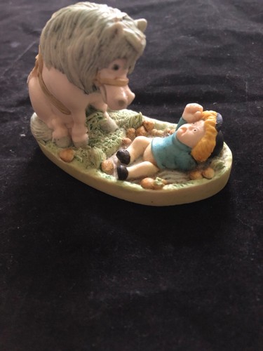 Thelwell pony figurine titled - thelwell, figurine,