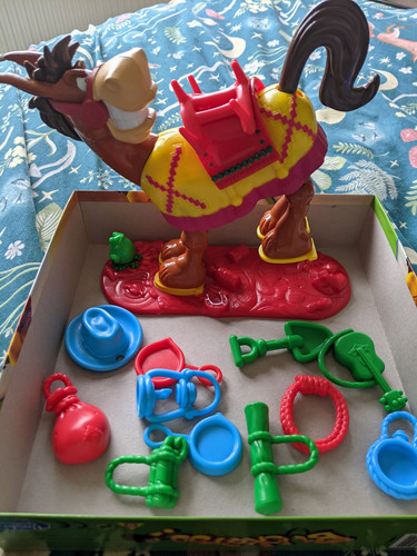 Hasbro buckaroo western - hasbro,