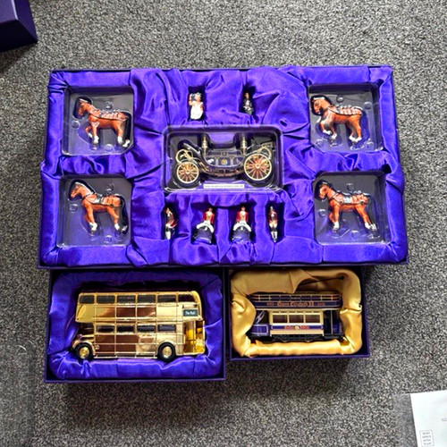 Corgi golden jubilee 1952 2002 - golden, 1952-2002