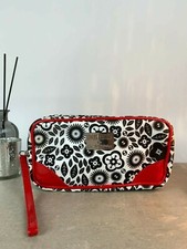 Elizabeth Arden Holly Fulton