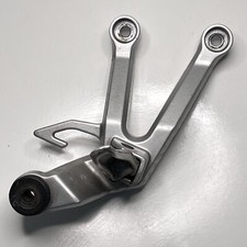 ♻️ Suzuki SV1000/650 OEM Right Side Pillion Passenger Footrest Foot Peg Hanger