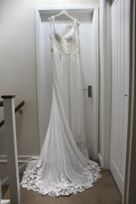 Brand New Wed2b Yara Wedding