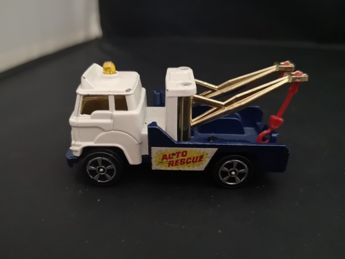 T495 corgi rockets - rockets, ford
