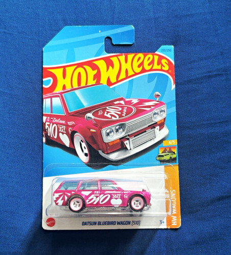 Hotwheels datsun bluebird - datsun,