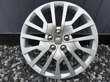 One Genuine Peugeot Expert Traveller 17" Wheel Trim Hub Cap x1