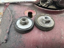 Saxo 106 S2 Oem Factory Heater Blower Securing Nuts And Seals X2