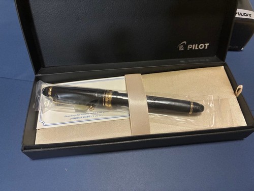 Pilot custom 743 - custom,