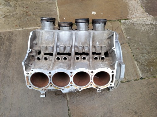 Land rover 101 - rover, engine