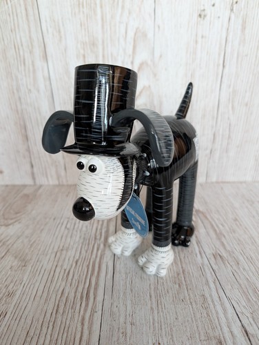 Brand new boxed aardman - brand,