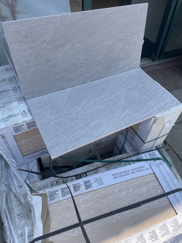 Joblot garonne - (20-100, sqm)
