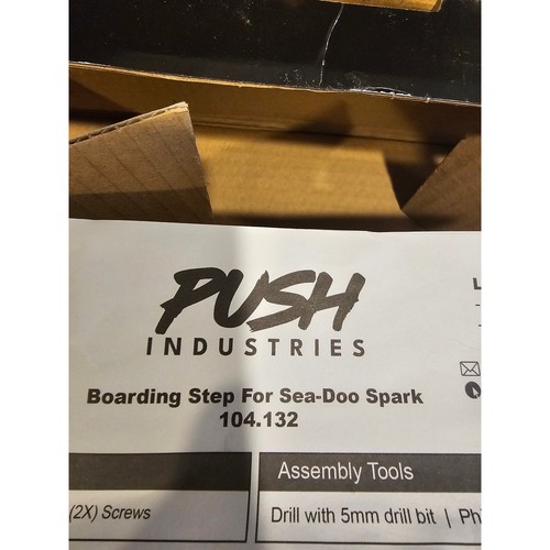 Push industries boarding step - industries,