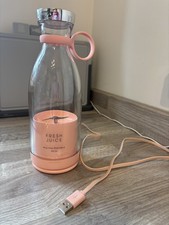 Mini Portable Blender - Smoothie / Juice /Milkshake Maker 