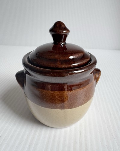 Vintage 1970s small crock - small, 3”