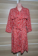Marina Kaneva Red Floral 3/4