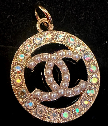 Chanel button charm zipper - chanel, /zipper/