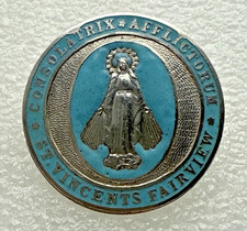Irish Nurse Nursing Scarce Badge - St. Vincent’s Hospital Dublin - Virgin Mary