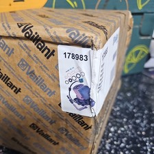 Vaillant 178983 Water Pump for