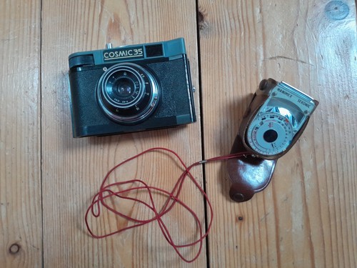 Vintage 1960s camera and - , light