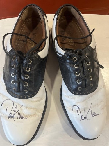 Footjoy icon golf shoes signed - golf,