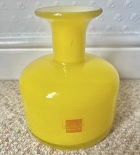 A Scandinavian Style Ben De Lisi Vintage Yellow Vase Like Holmegaard Gul  6 Inch