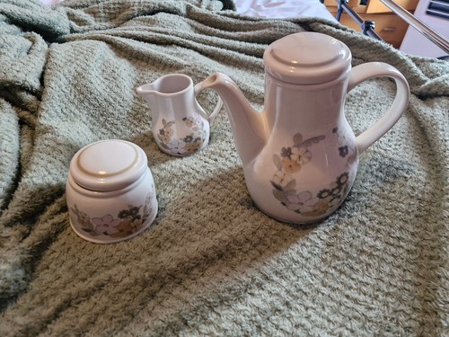 Royal albert teapot - albert,
