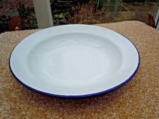 White Enamel Dinner Pie Plate
