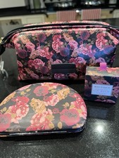 NEXT Gift Set Rose Detail Make