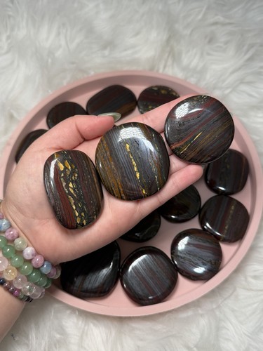 Tiger iron palmstone - palmstone, crystal
