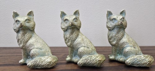 Lovely little fox sculptures - 3,